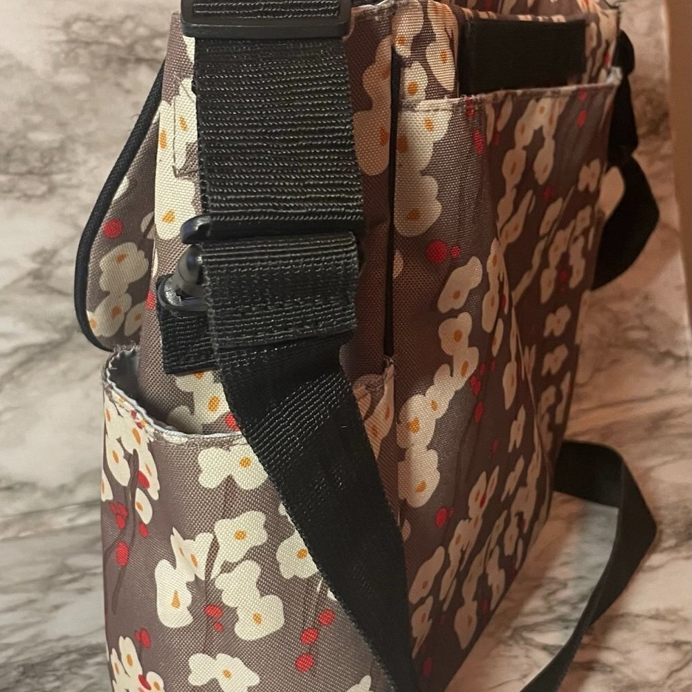 SKIP HOP Brown Cherry Blossom Print Diaper Bag - NWOT - Picture 6 of 6